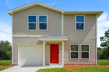 3202 37th ST W Lehigh Acres, FL 33971